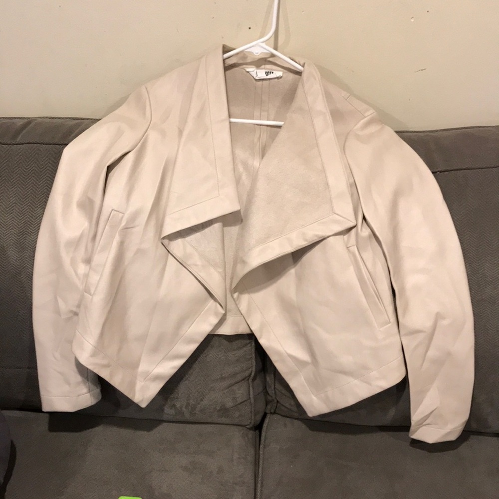 BB DAKOTA - soft, Stretch, Nude, faux leather